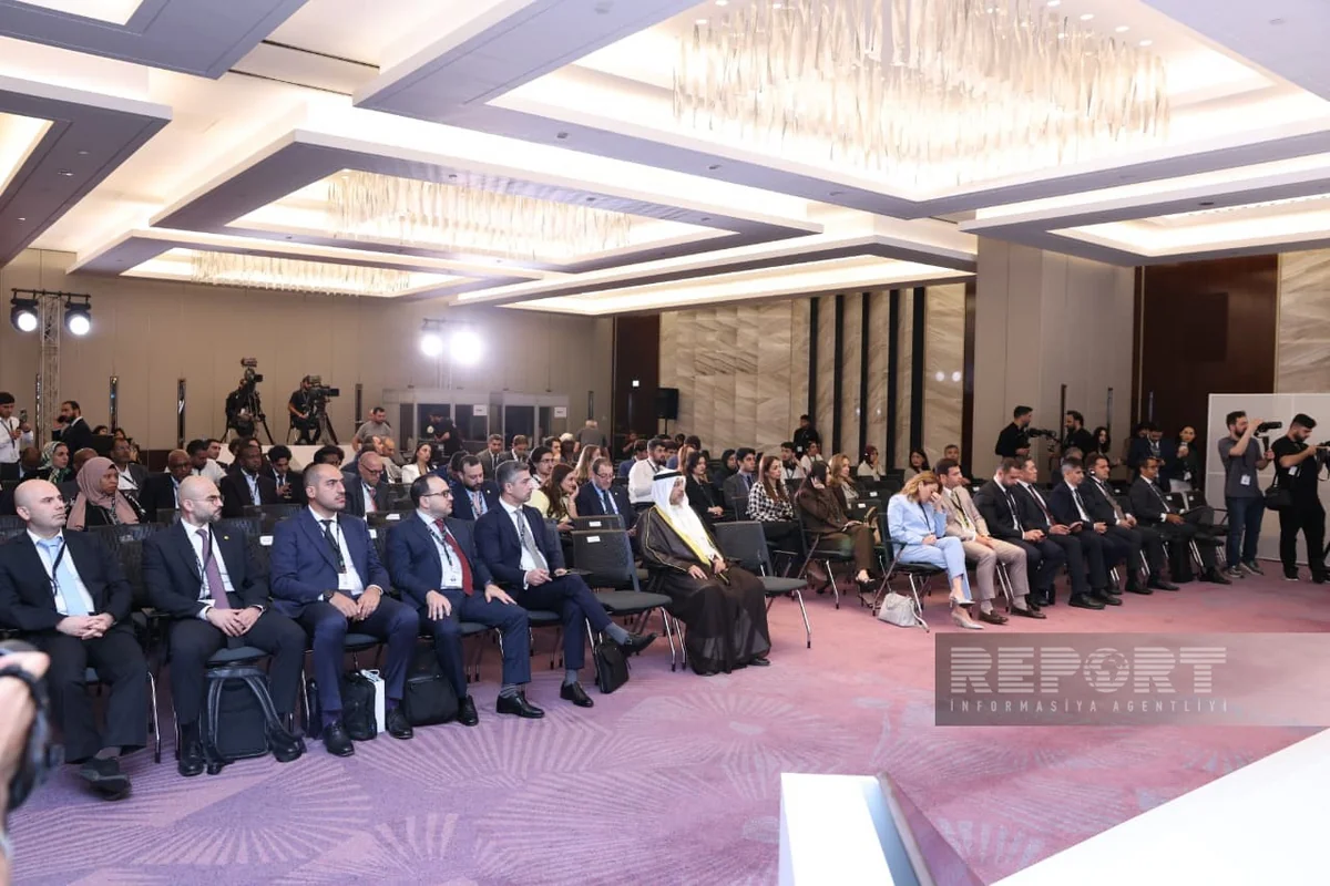 Azerbaijan, IsDB sign documents at annual meeting in Baku