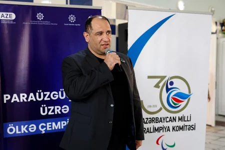Azərbaycanda ilk dəfə paraüzgüçülük üzrə ölkə çempionatı keçirilib