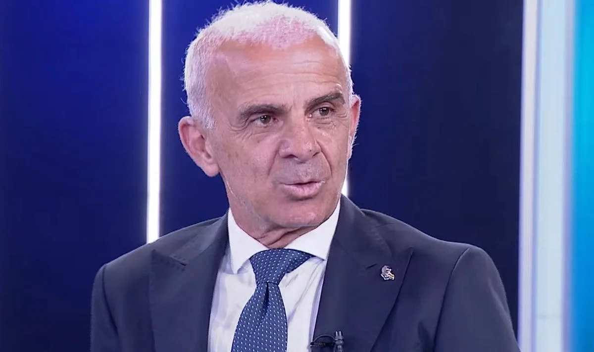 Xəzər Lənkəranın sabiq baş məşqçisi Oğuz Çətinə Fənərbağçada vəzifə verilib