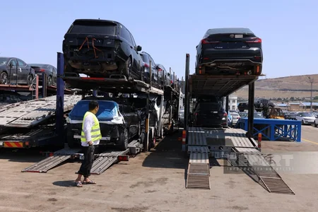 В Азербайджане процесс таможенной оценки переводится в цифровой формат