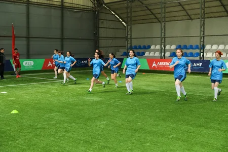 Xüsusi Olimpiya Komitəsinin qadınlardan ibarət komandası Fransada turnirə qatılacaq