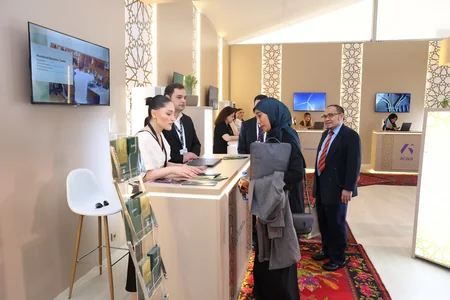 İsDB-nin Bakı toplantıları çərçivəsində keçirilən sərgidə Azərbaycan pavilyonu təşkil olunub