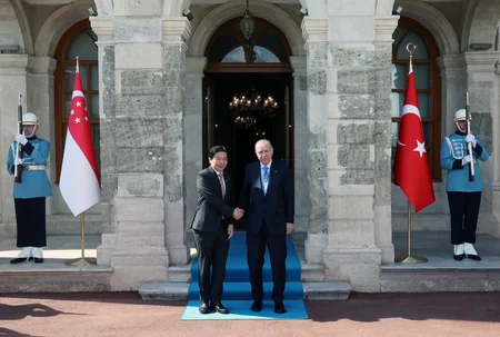 Ərdoğan Sinqapurun Baş naziri ilə regional məsələləri müzakirə edib