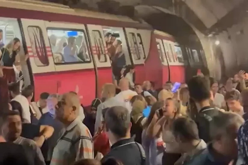 İstanbulda metro qatarının relsdən çıxmasının səbəbi bəlli olub, üç nəfər xəsarət alıb - YENİLƏNİB