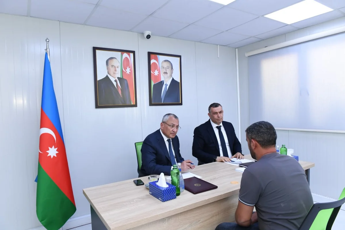 Rövşən Rzayev Kəlbəcərdə vətəndaşları qəbul edib
