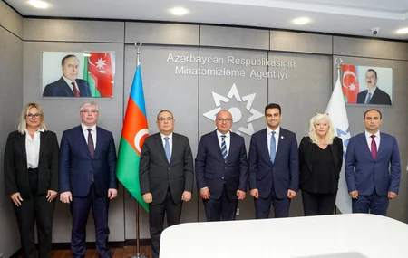 Vüqar Süleymanov ABŞ konqresmeni ilə humanitar minatəmizləmə əməkdaşlığını müzakirə edib