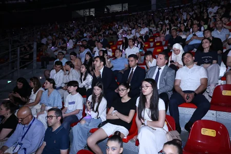 Məktəblilərin Respublika İdman Olimpiadasının açılış mərasimi keçirilib