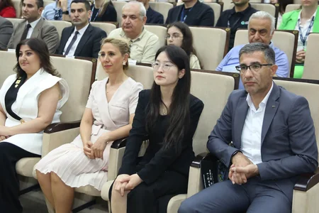 Bakı Ali Neft Məktəbində Beynəlxalq Robot Olimpiadasının açılış mərasimi keçirilib