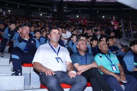 Məktəblilərin Respublika İdman Olimpiadasının açılış mərasimi keçirilib