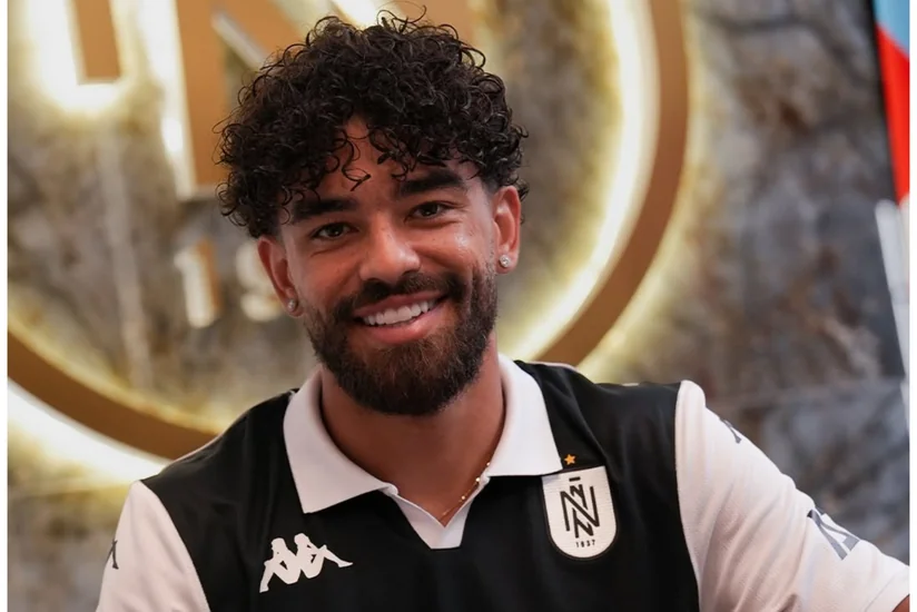 Neftchi Baku signs Brazilian midfielder Gustavo Klismahn