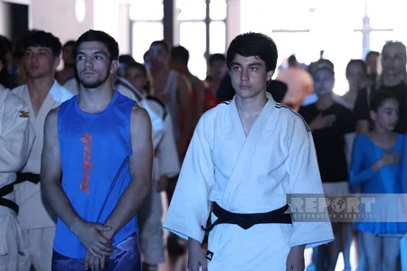 Məktəblilərin Respublika İdman Olimpiadasının açılış mərasimi keçirilib