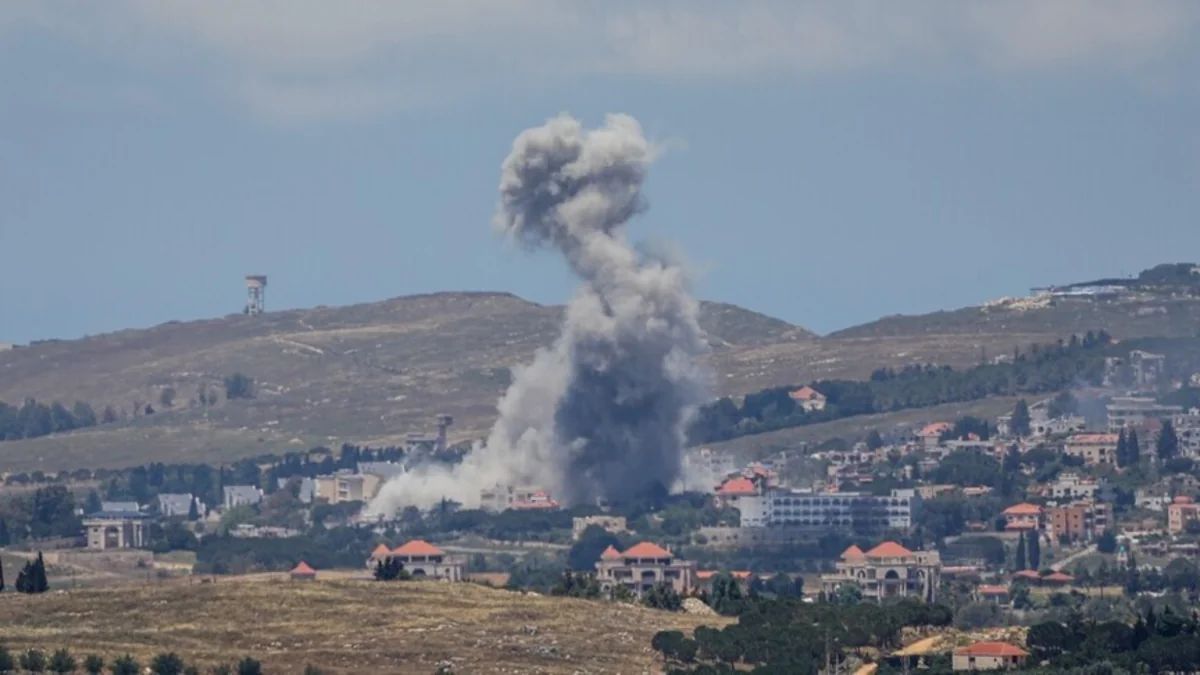 Israel continues to strike southern Lebanon, at least 5 killed