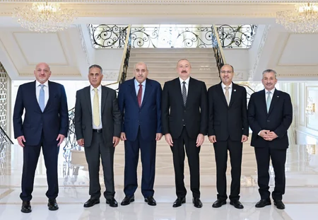 Prezident İordaniyanın Nümayəndələr Palatasının nümayəndə heyətini qəbul edib