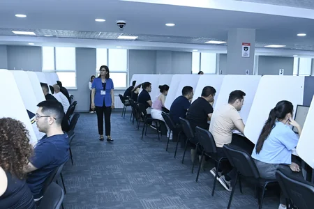 Diplomatik xidmətə qəbul üzrə müsabiqənin birinci mərhələsi keçirilib
