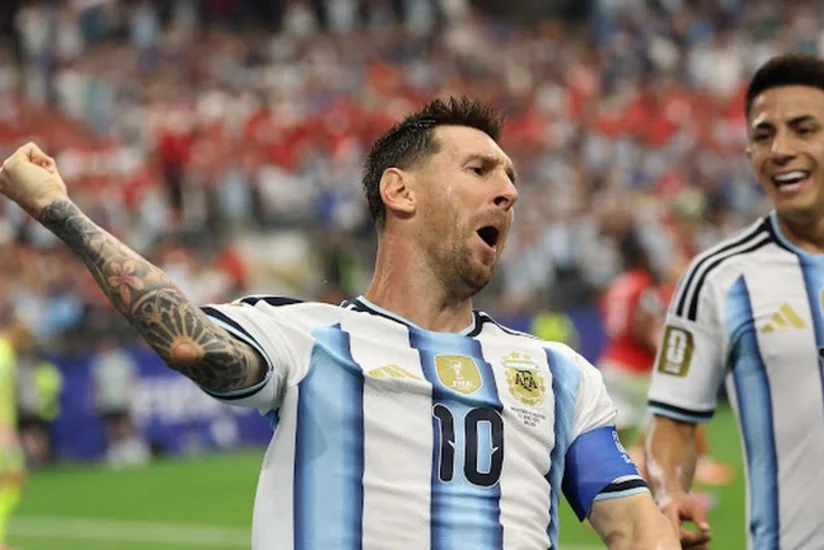 Messi Klozeni arxada qoyaraq dünya çempionatları tarixində ən çox qol vuran futbolçu olub