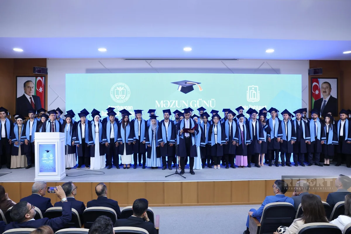 Azərbaycan İlahiyyat İnstitutu və Bakı İlahiyyat Kollecində Məzun günü keçirilib