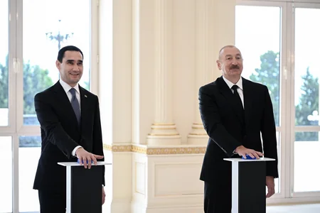 Nazir: Türkmənistana tanker hədiyyə olunması qarşılıqlı etimadın təzahürüdür