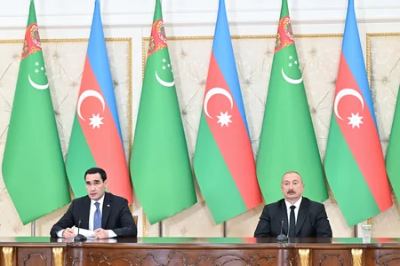 Azərbaycan və Türkmənistan prezidentləri mətbuata bəyanatlarla çıxış ediblər