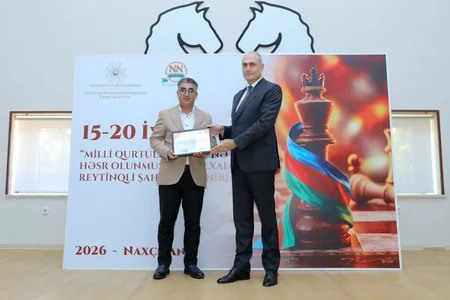 Naxçıvanda Milli Qurtuluş Gününə həsr olunmuş şahmat turnirinin qalibləri mükafatlandırılıb