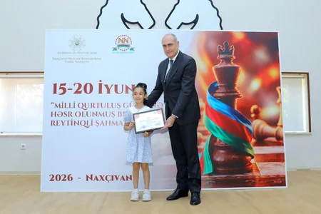 Naxçıvanda Milli Qurtuluş Gününə həsr olunmuş şahmat turnirinin qalibləri mükafatlandırılıb