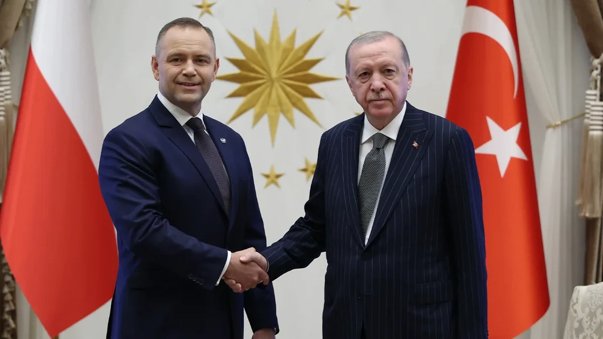 Ərdoğan: Polşa ilə ticarət dövriyyəsini artırmaq niyyətindəyik – YENİLƏNİB-2