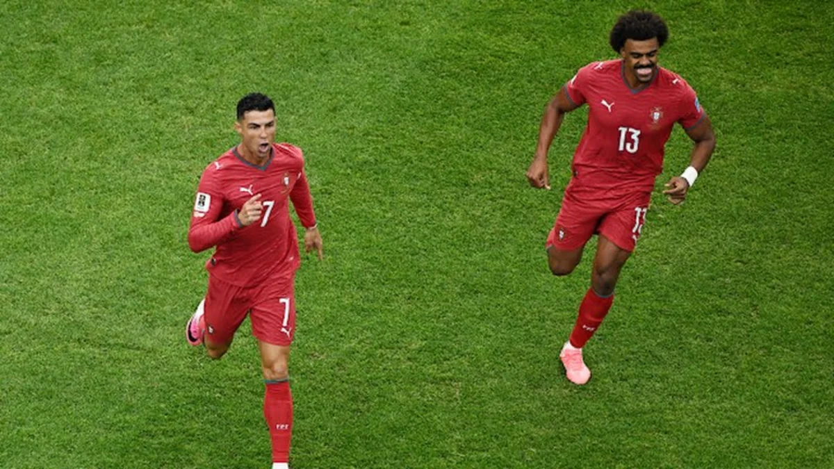 Kriştianu Ronaldu 6 fərqli dünya çempionatında qol vuran ilk futbolçu olub