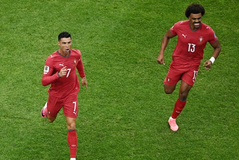 Kriştianu Ronaldu 6 fərqli dünya çempionatında qol vuran ilk futbolçu olub