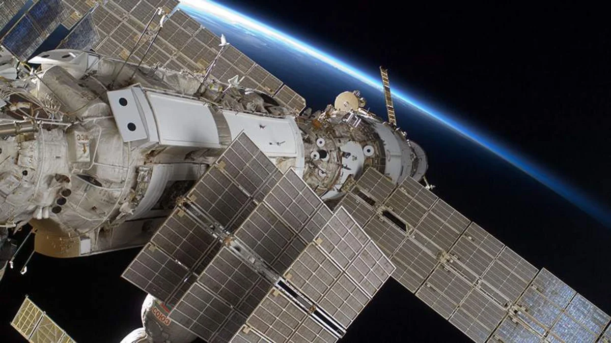 Астронавты NASA выйдут в открытый космос для ремонта манипулятора Canadarm2