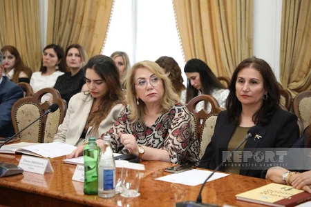 Prezident Kitabxanasında Uşaqlar və hüquq kitabının təqdimatı keçirilib