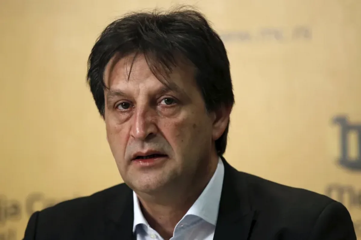 Serbiyanın müdafiə naziri Azərbaycana səfər edəcək