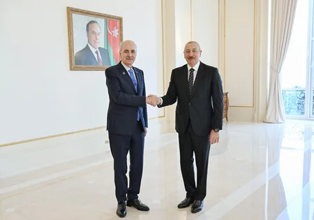 İlham Əliyev Numan Kurtulmuşu qəbul edib