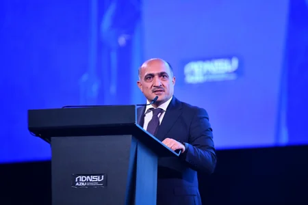 ADNSU-da Məzun Günü keçirilib