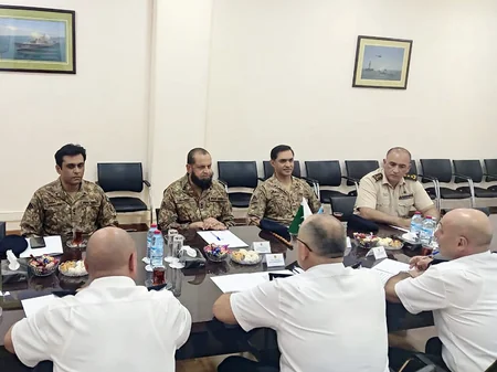 Pakistan MMU-nun nümayəndə heyəti Azərbaycan HDQ-ni ziyarət edib