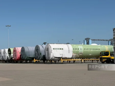 Azərbaycanlı jurnalistlər şəhər içində şəhər - Hamburqdakı Airbus zavodu ilə tanış olublar