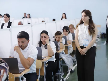 Müəllimlərin sertifikatlaşdırılmasının test imtahanı mərhələsi başa çatıb