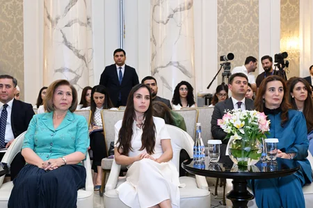 Qızların təhsilinə dəstək layihəsinin II Məzun Günü keçirilib