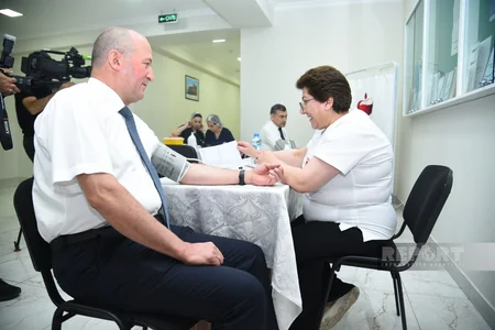 İlahiyyat İnstitutunda qanvermə aksiyası keçirilir