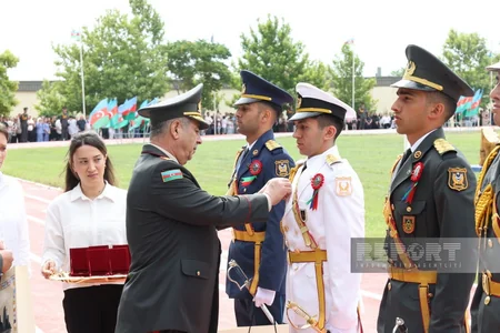 Heydər Əliyev adına Hərbi İnstitutda buraxılış mərasimi keçirilib