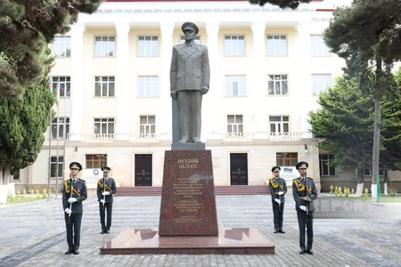 Heydər Əliyev adına Hərbi İnstitutda buraxılış mərasimi keçirilib