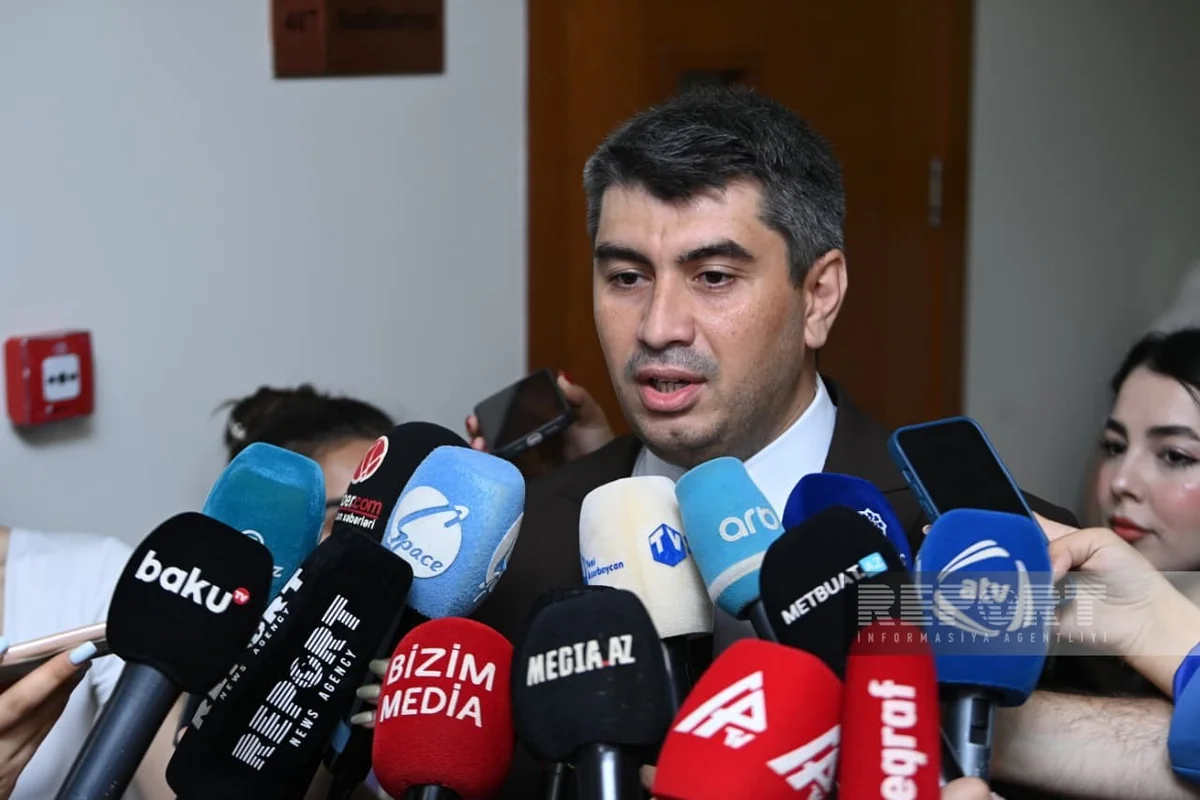 Elnur Mustafayev: Aşura günündə bədənə xəsarət yetirmək düzgün deyil