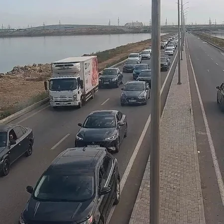 Bakıda 3 istiqamətdə tıxac müşahidə olunur