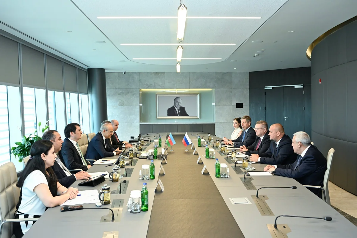 Azerbaijan, Russia's Astrakhan region discuss expanding economic ties