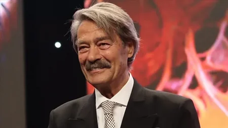 Kadir İnanır vəfat edib