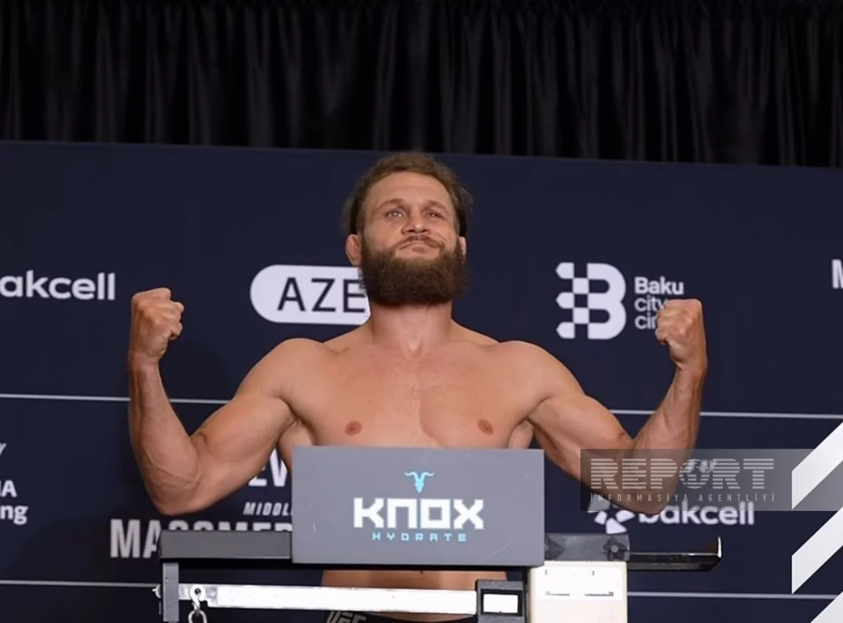 UFC-nin Bakıda təşkil olunacaq turnirindən əvvəl idmançıların çəkiölçmə mərasimi keçirilib