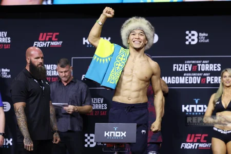 Bakıdakı UFC turnirindən əvvəl döyüşçülər üz-üzə gəliblər