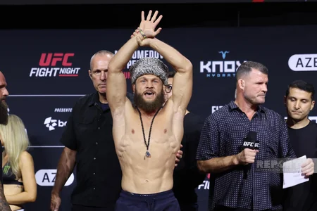 Bakıdakı UFC turnirindən əvvəl döyüşçülər üz-üzə gəliblər