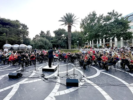 Azerbaijani and Turkish military orchestras perform festive concert in Baku