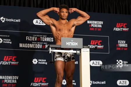 UFC-nin Bakıda təşkil olunacaq turnirindən əvvəl idmançıların çəkiölçmə mərasimi keçirilib
