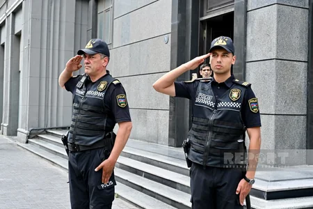 Bakıda hərbi orkestrlərin müşayiəti ilə keçirilən yürüşlər başa çatıb - YENİLƏNİB
