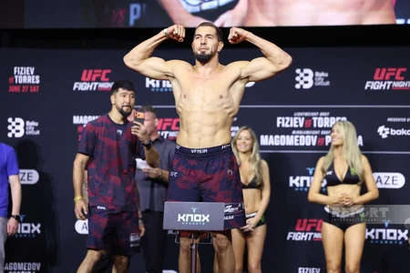 Bakıdakı UFC turnirindən əvvəl döyüşçülər üz-üzə gəliblər